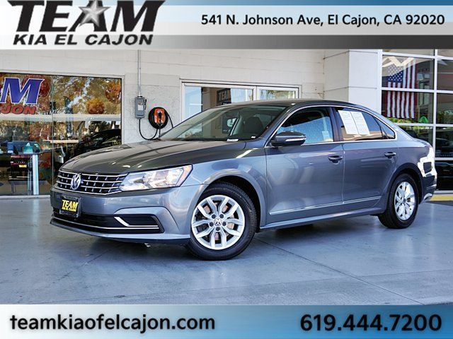 Used 2016 Volkswagen Passat 1.8T S FWD image 2