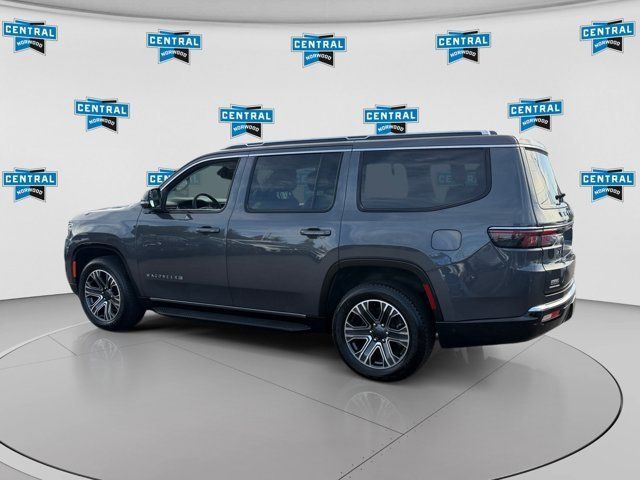 Used 2023 Jeep Wagoneer 4WD w/ Premium Group I image 4
