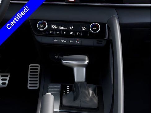 Used 2025 Hyundai Elantra Sport FWD image 16