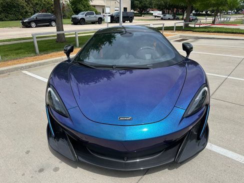 Used 2019 McLaren 600LT image 2