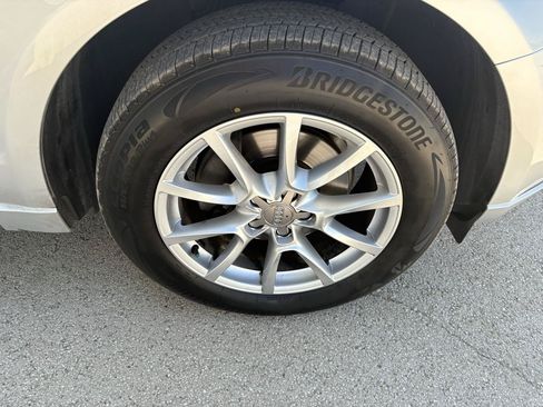 Used 2011 Audi Q5 2.0T Premium Plus AWD/4WD image 24