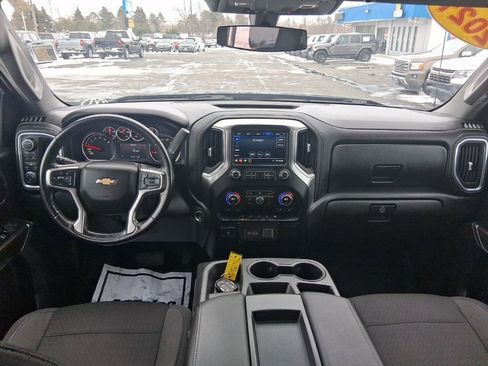 Used 2021 Chevrolet Silverado 1500 LT w/ Bed Protection Package image 18