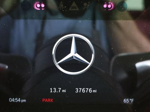 Used 2023 Mercedes-Benz S 580 4MATIC Sedan image 12