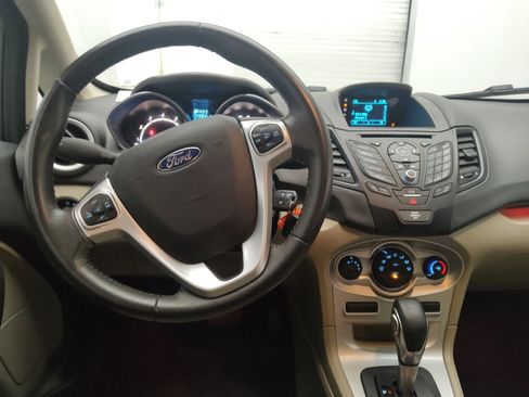 Used 2016 Ford Fiesta SE FWD image 22