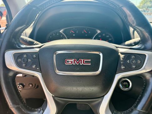 Used 2020 GMC Terrain SLT w/ Preferred Package FWD image 18