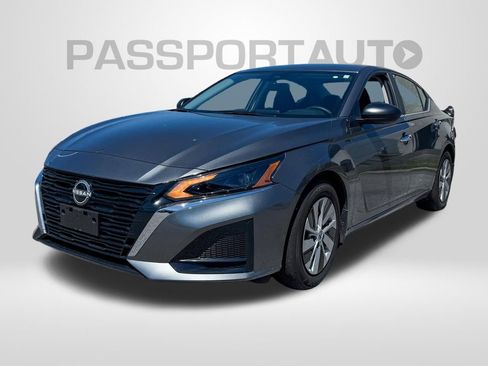 Certified 2025 Nissan Altima 2.5 S FWD image 1