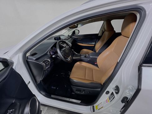 Used 2018 Lexus NX 300 FWD w/ Comfort Package image 15