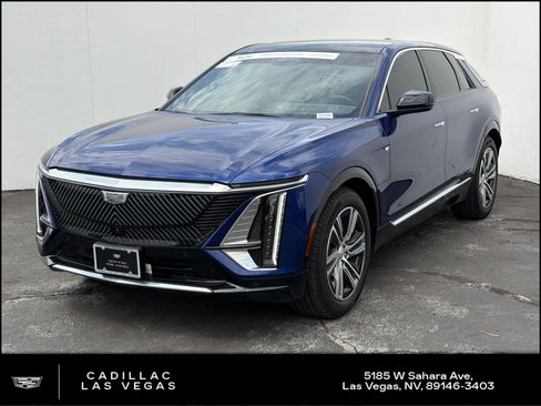 Certified 2024 Cadillac Lyriq Luxury AWD/4WD image 1