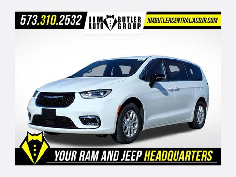 New 2026 Chrysler Pacifica Select image 1