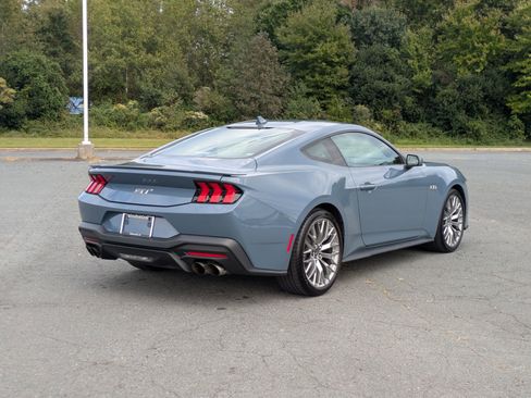 Certified 2024 Ford Mustang GT Premium image 4