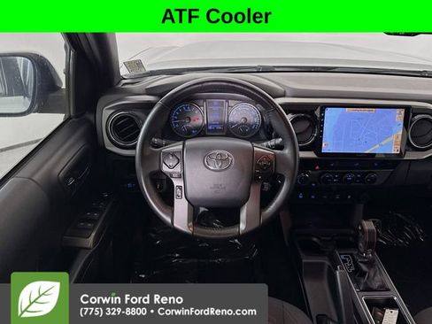 Used 2017 Toyota Tacoma TRD Off-Road image 23