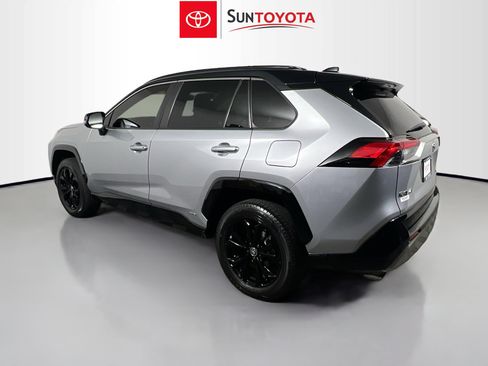 Used 2022 Toyota RAV4 XSE image 6