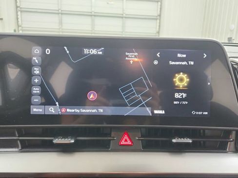 Used 2025 Kia Sportage EX FWD image 27