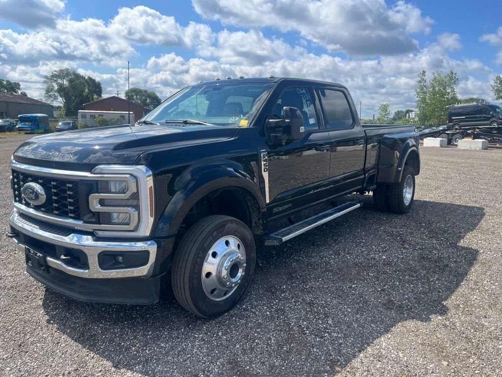 Used 2024 Ford F450 Lariat w/ Snow Plow Prep Package AWD/4WD image 5