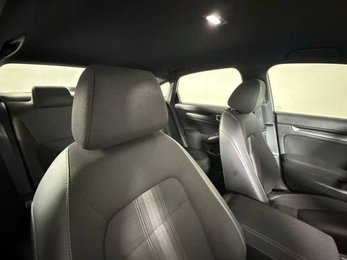 Used 2023 Honda Civic Sport image 36