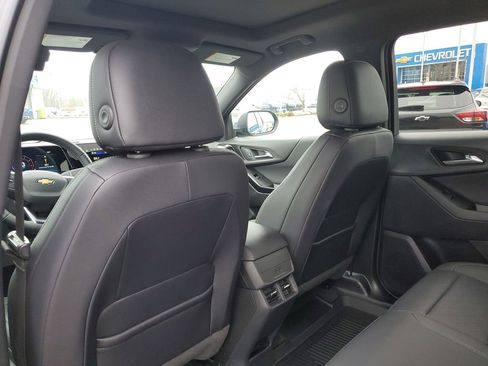 Used 2025 Chevrolet Equinox LT w/ Convenience Package II image 31