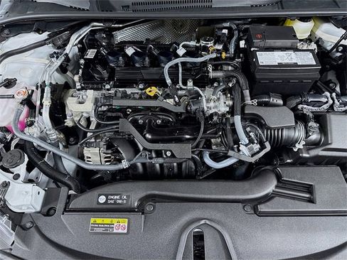 Certified 2025 Toyota Corolla LE image 30