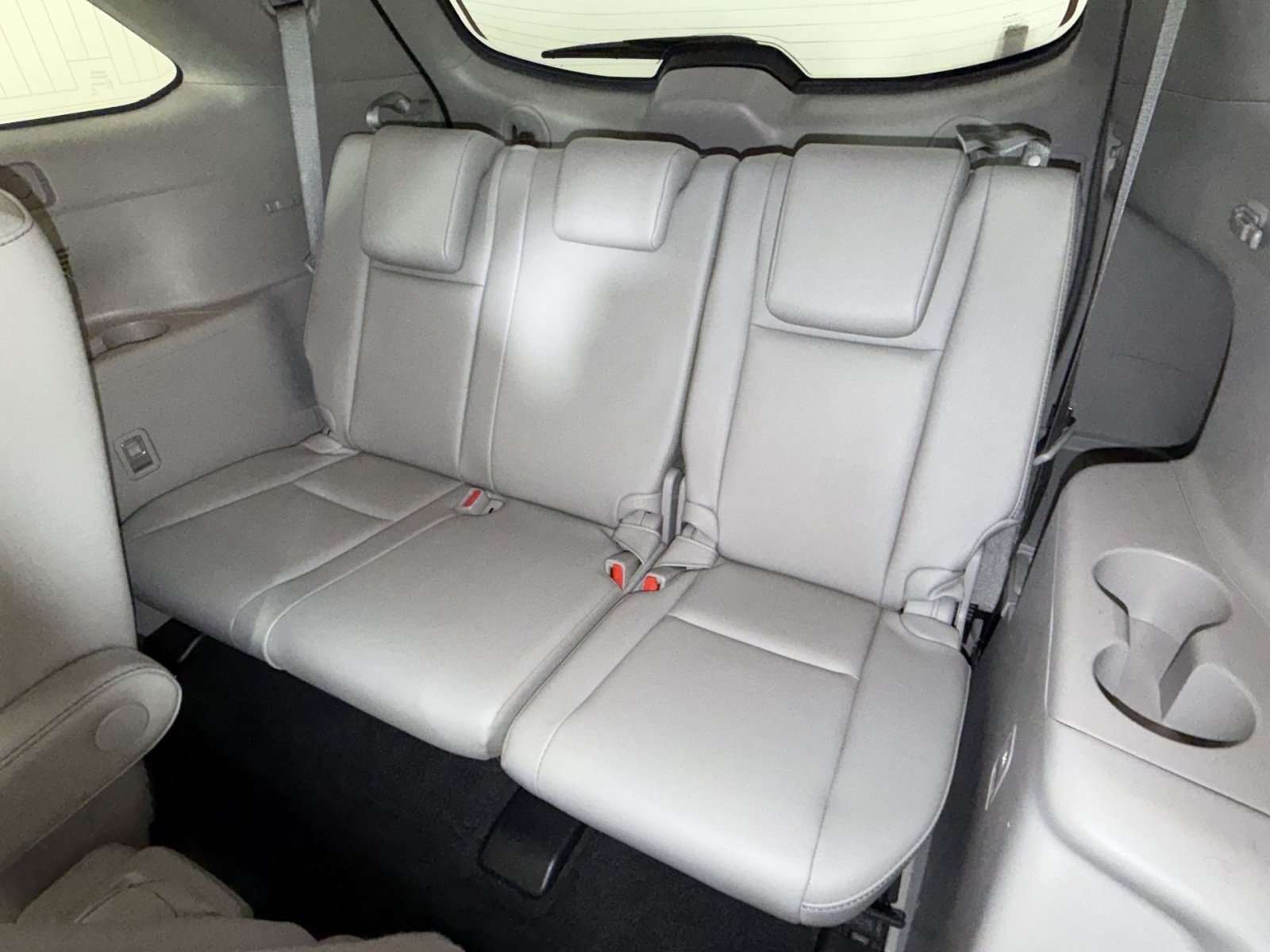 Used 2019 Toyota Highlander Limited Platinum AWD/4WD image 26
