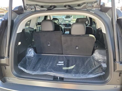 New 2026 Hyundai Ioniq 9 Limited image 23