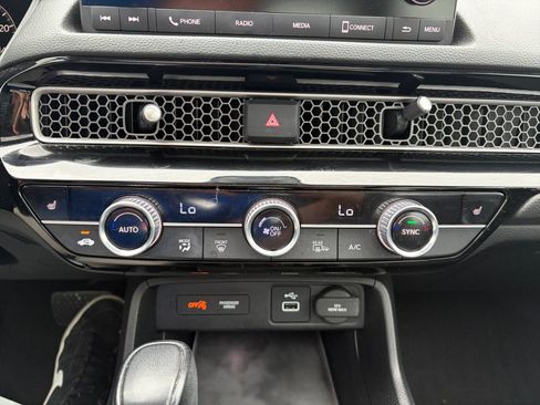 Used 2024 Honda Civic EX image 18
