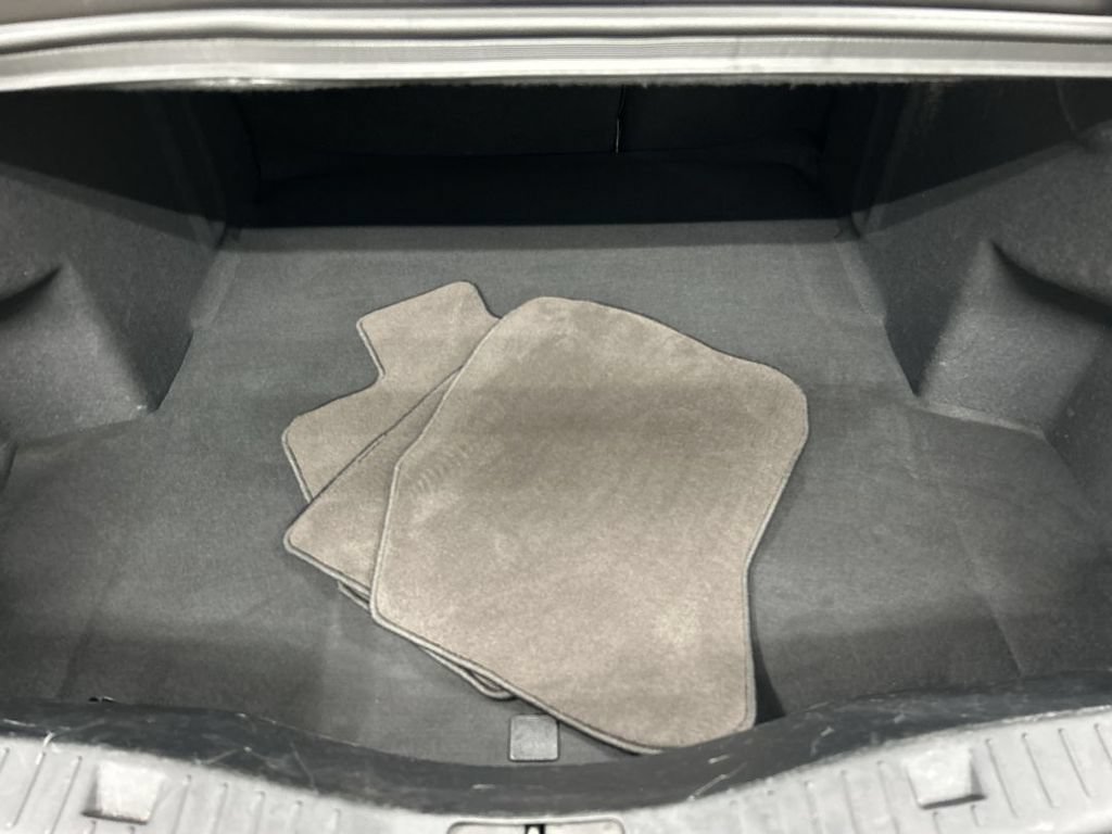 Used 2020 Lincoln MKZ AWD image 21