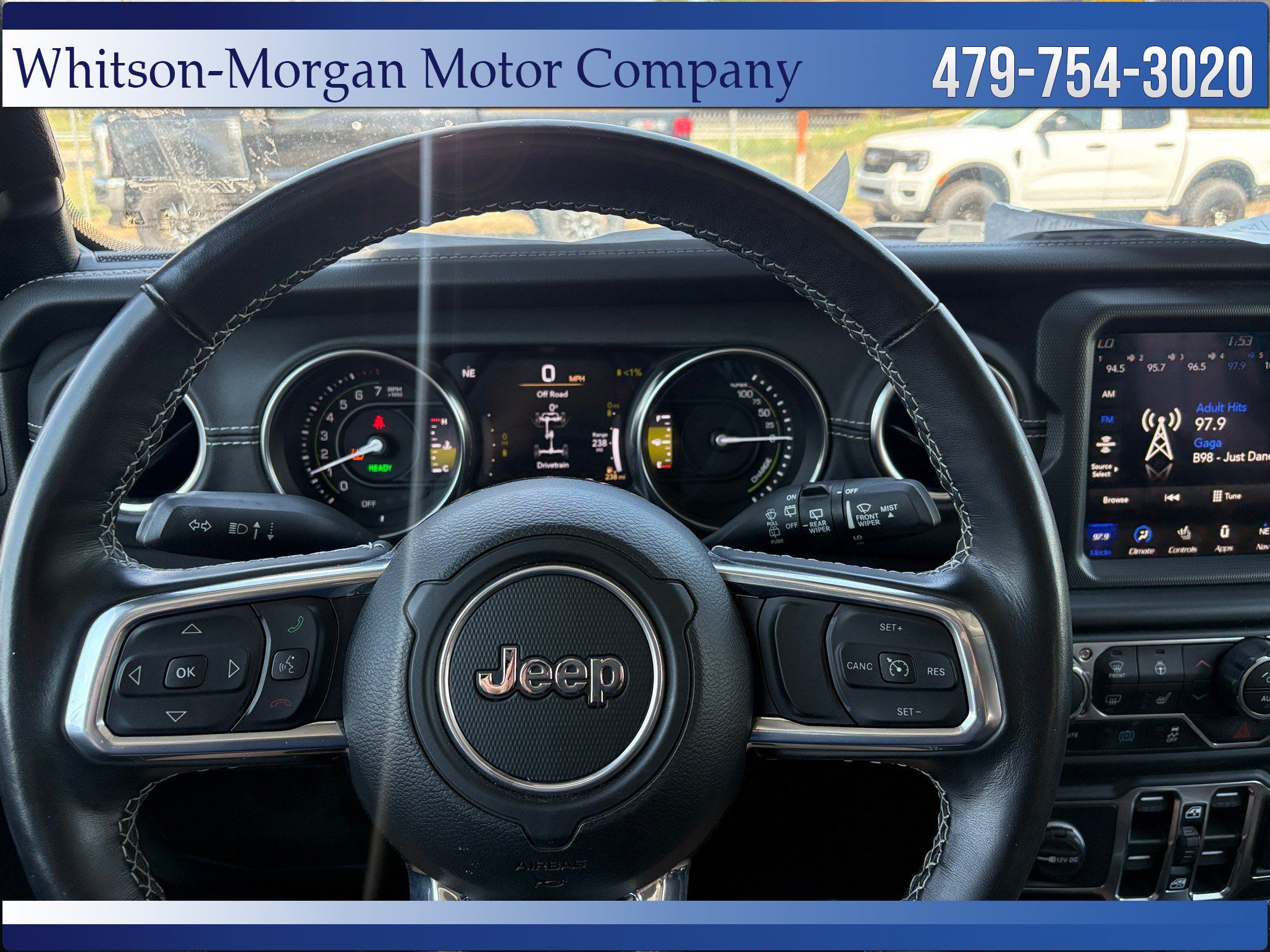 Used 2023 Jeep Wrangler Unlimited Sahara w/ Cold Weather Group AWD/4WD image 7