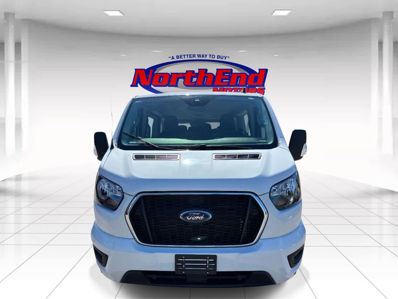 Used 2024 Ford Transit 350 XLT RWD image 8