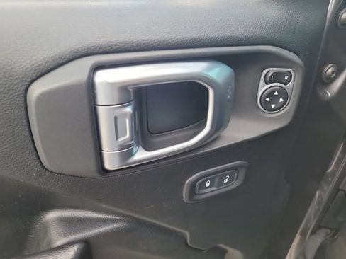 Used 2020 Jeep Wrangler Unlimited Sport AWD/4WD image 16