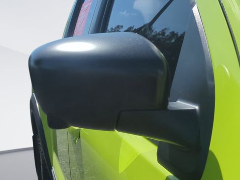 Used 2026 Nissan Frontier Pro-X w/ Pro-X Convenience Package RWD image 13