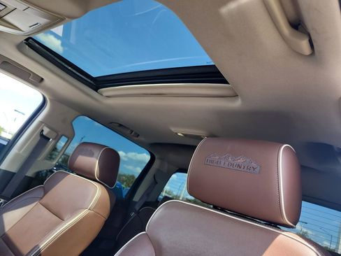 Used 2014 Chevrolet Silverado 1500 High Country image 17