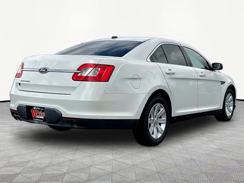 Used 2012 Ford Taurus SE FWD image 6