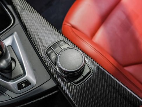 Used 2018 BMW M3 Sedan image 23