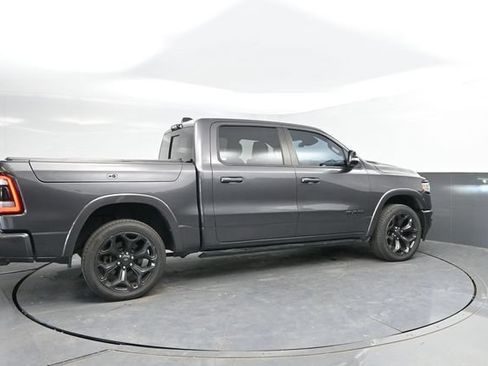 Used 2022 RAM 1500 Limited AWD/4WD image 2