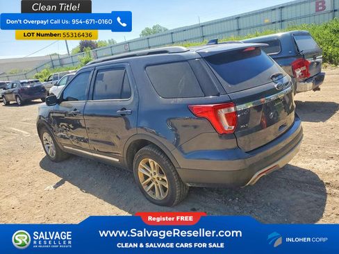 Used 2017 Ford Explorer XLT FWD image 3