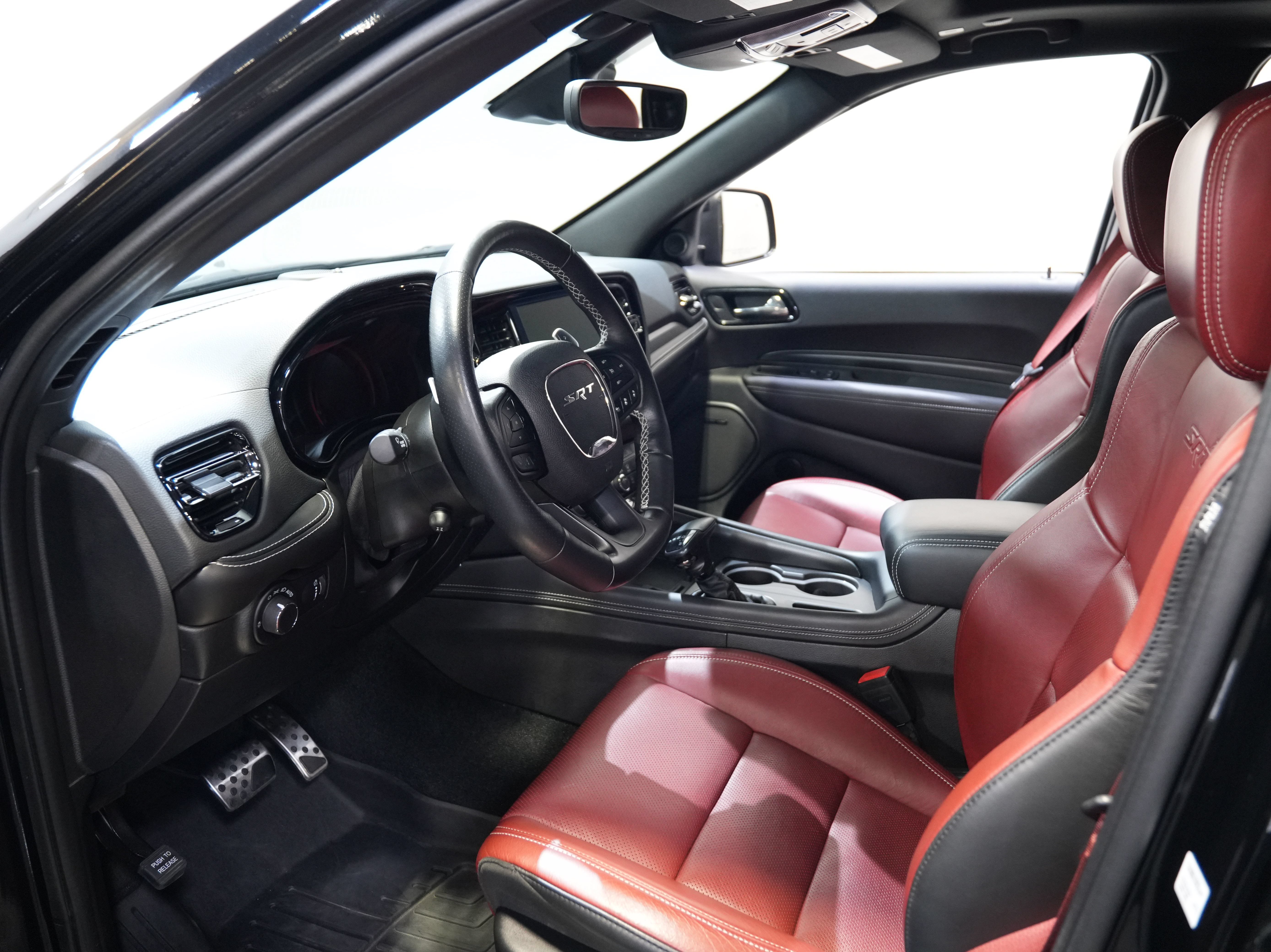 Used 2021 Dodge Durango SRT Hellcat w/ Technology Group AWD/4WD image 30
