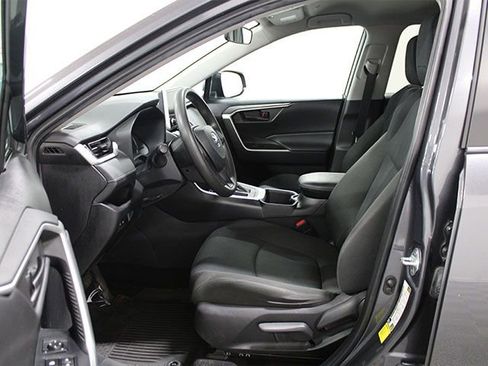 Used 2023 Toyota RAV4 LE image 10