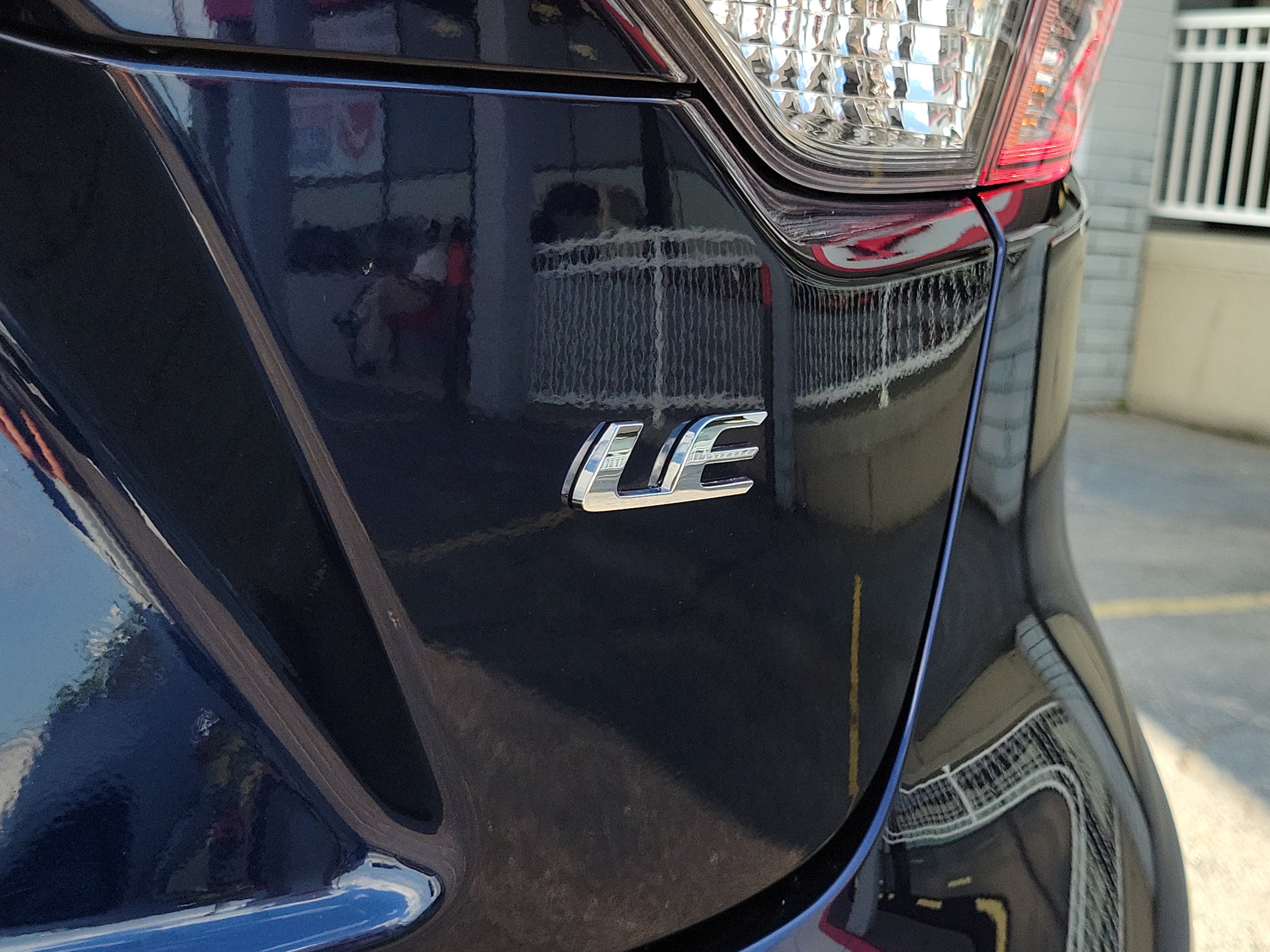 Used 2024 Toyota Corolla LE FWD image 7