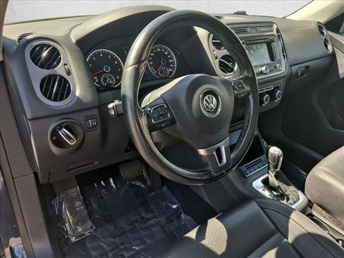 Used 2012 Volkswagen Tiguan S AWD/4WD image 10