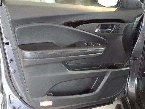 Used 2021 Honda Passport Elite image 10