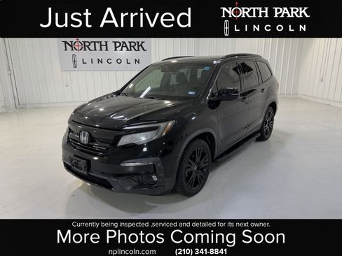 Used 2021 Honda Pilot Black Edition image 1