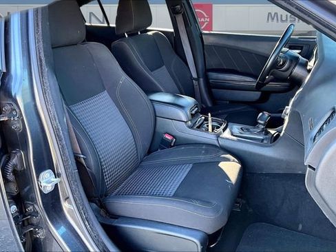 Used 2023 Dodge Charger SXT w/ Blacktop Package image 25