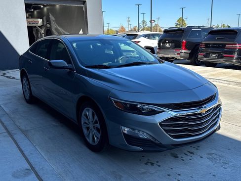 Used 2024 Chevrolet Malibu LT image 9