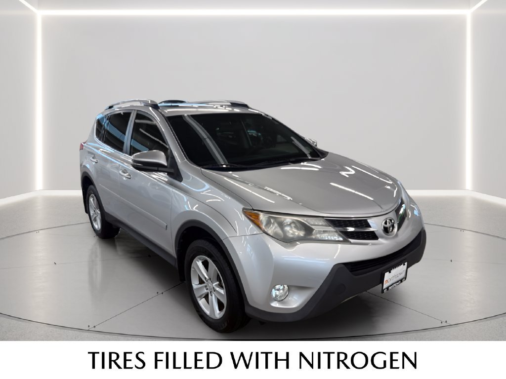 Used 2014 Toyota RAV4 XLE AWD/4WD image 24