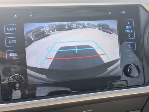 Used 2019 Toyota Tacoma SR5 image 21