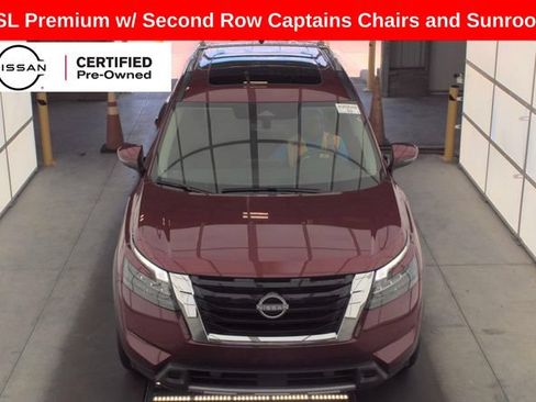 Certified 2025 Nissan Pathfinder SL w/ SL Premium Package AWD/4WD image 2