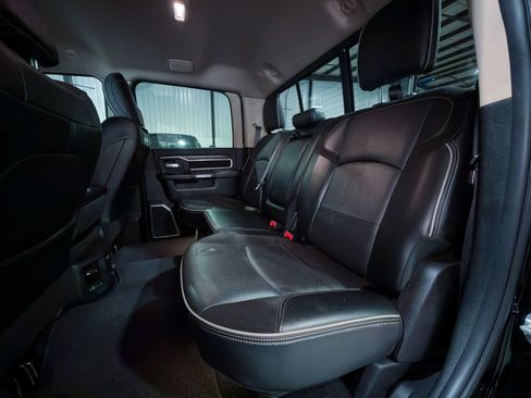 Used 2019 RAM 3500 Laramie AWD/4WD image 11