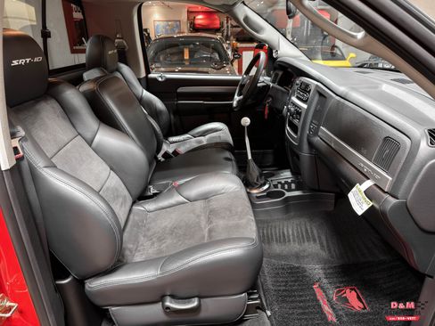 Used 2005 Dodge Ram 1500 Truck SRT-10 RWD image 13