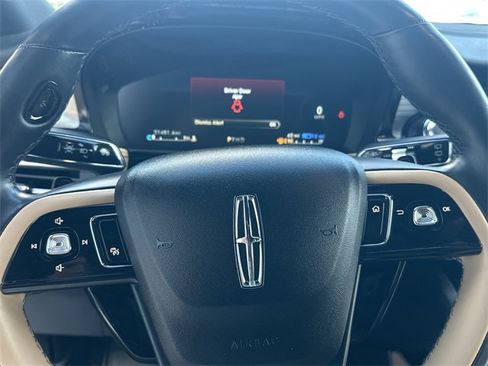 Used 2022 Lincoln Corsair Grand Touring w/ Elements Technology Bundle image 19