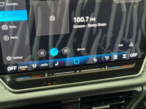 New 2026 Volkswagen Tiguan SE R-Line AWD/4WD image 19