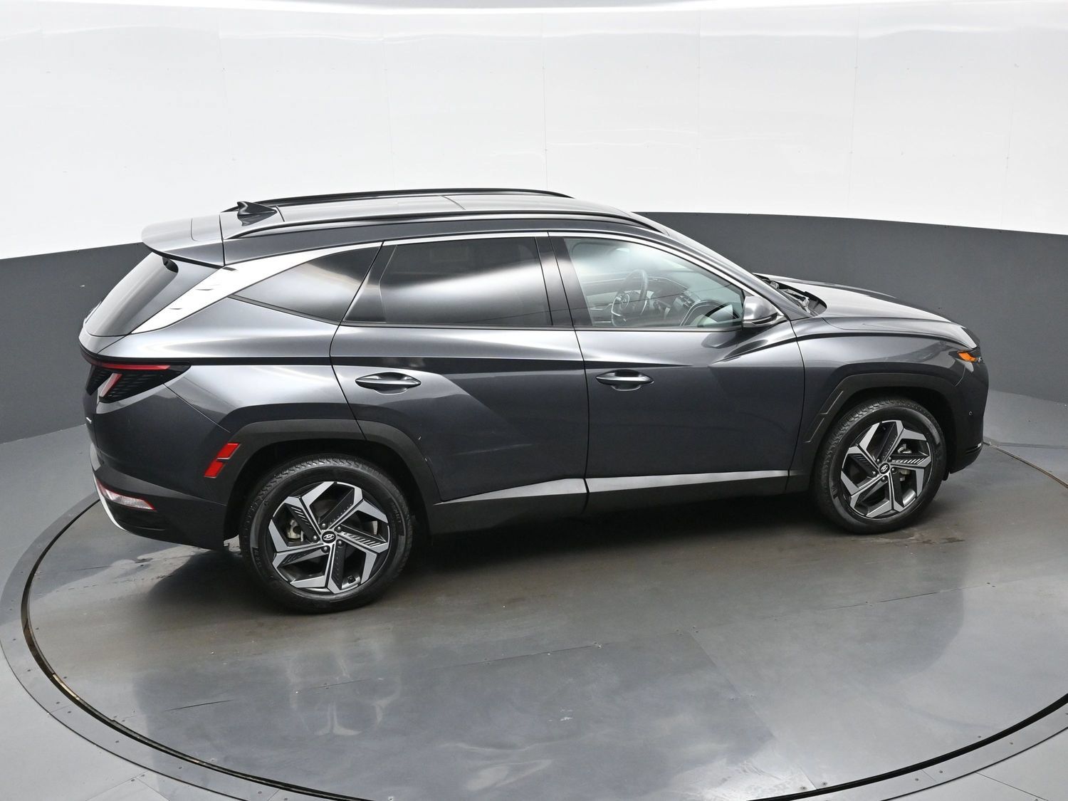 Certified 2024 Hyundai Tucson Limited AWD/4WD image 42